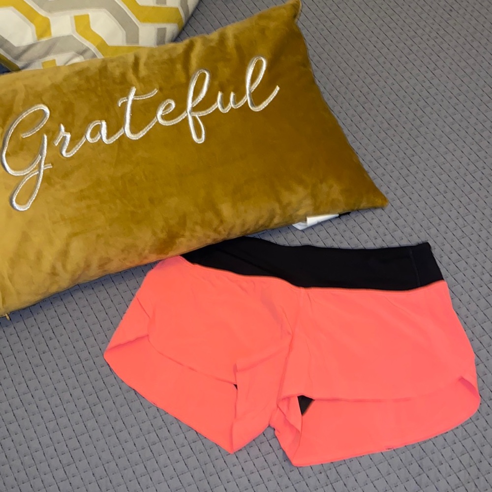 Lululemon Speed Run Shorts - image 1